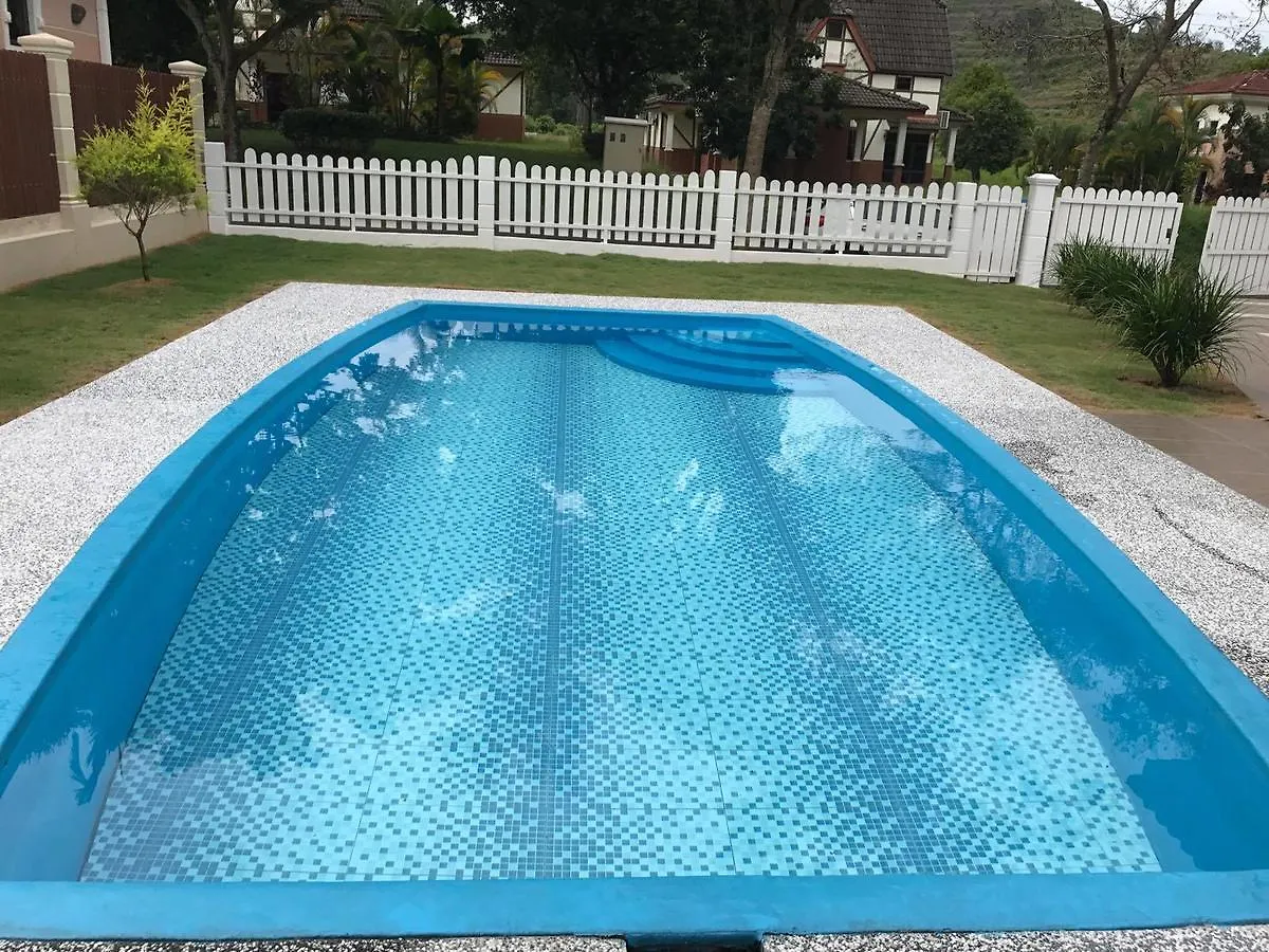 Luxury Resort Villa 1049 Malacca 0*,